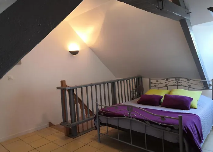 Le Val De Marigny Hébergement de vacances *