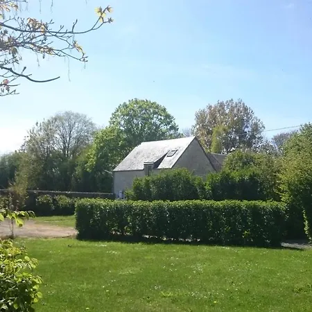 Le Val De Marigny ריאד 3*